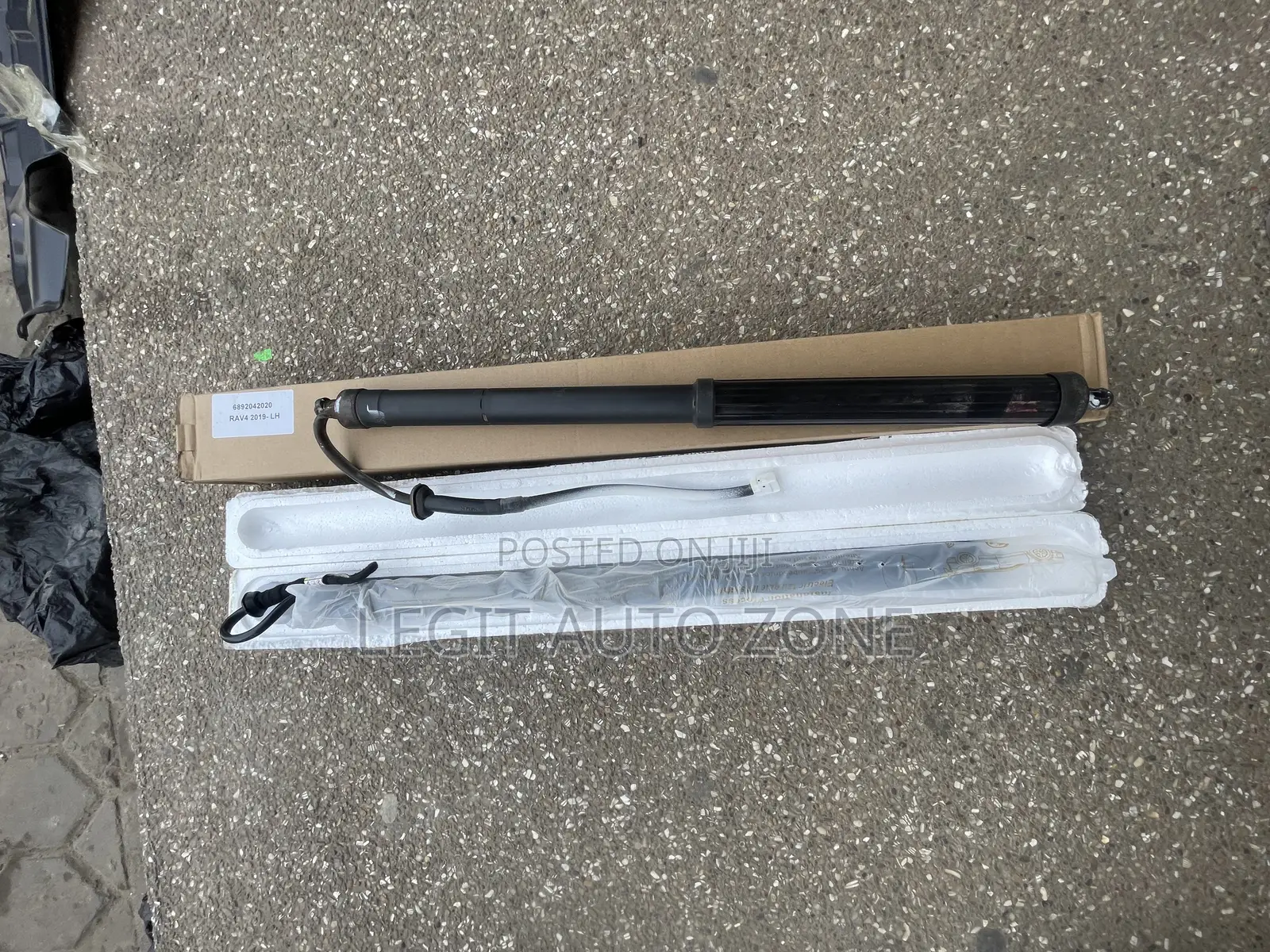 Toyota Rav4 2019,2020,2021,2022 Electronic Boot Shocks