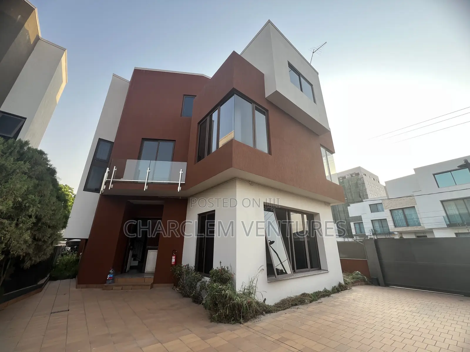 5bdrm House in Charclem Ventures, East Legon for rent