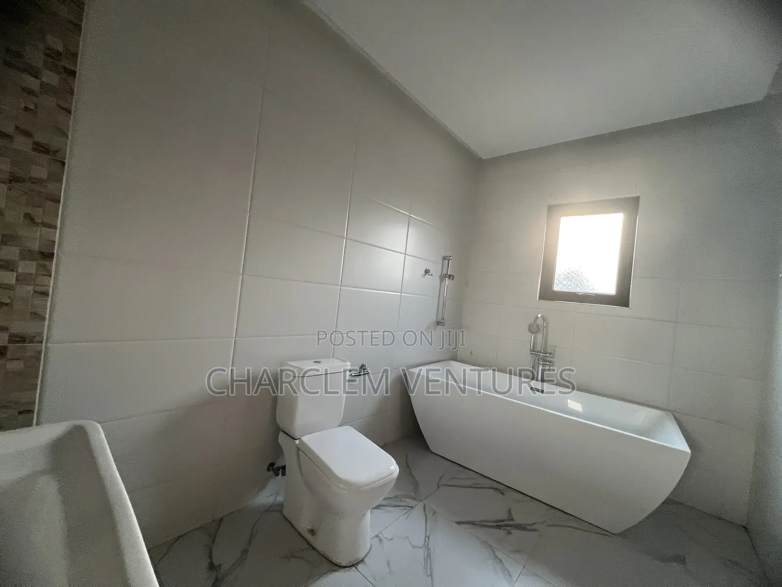 5bdrm House in Charclem Ventures, East Legon for rent