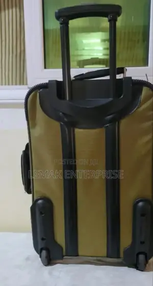 Samsonite Wheeled Suitcase, Rectangular Olive-Green Bag