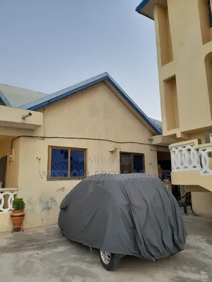 Foreign All Weatherproof Car Body Covers in Sizes and Prices