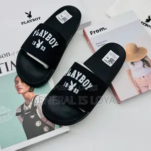Gap Slippers