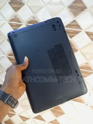 Laptop HP EliteBook 840 G2 8GB Intel Core I7 HDD+SSD 256GB