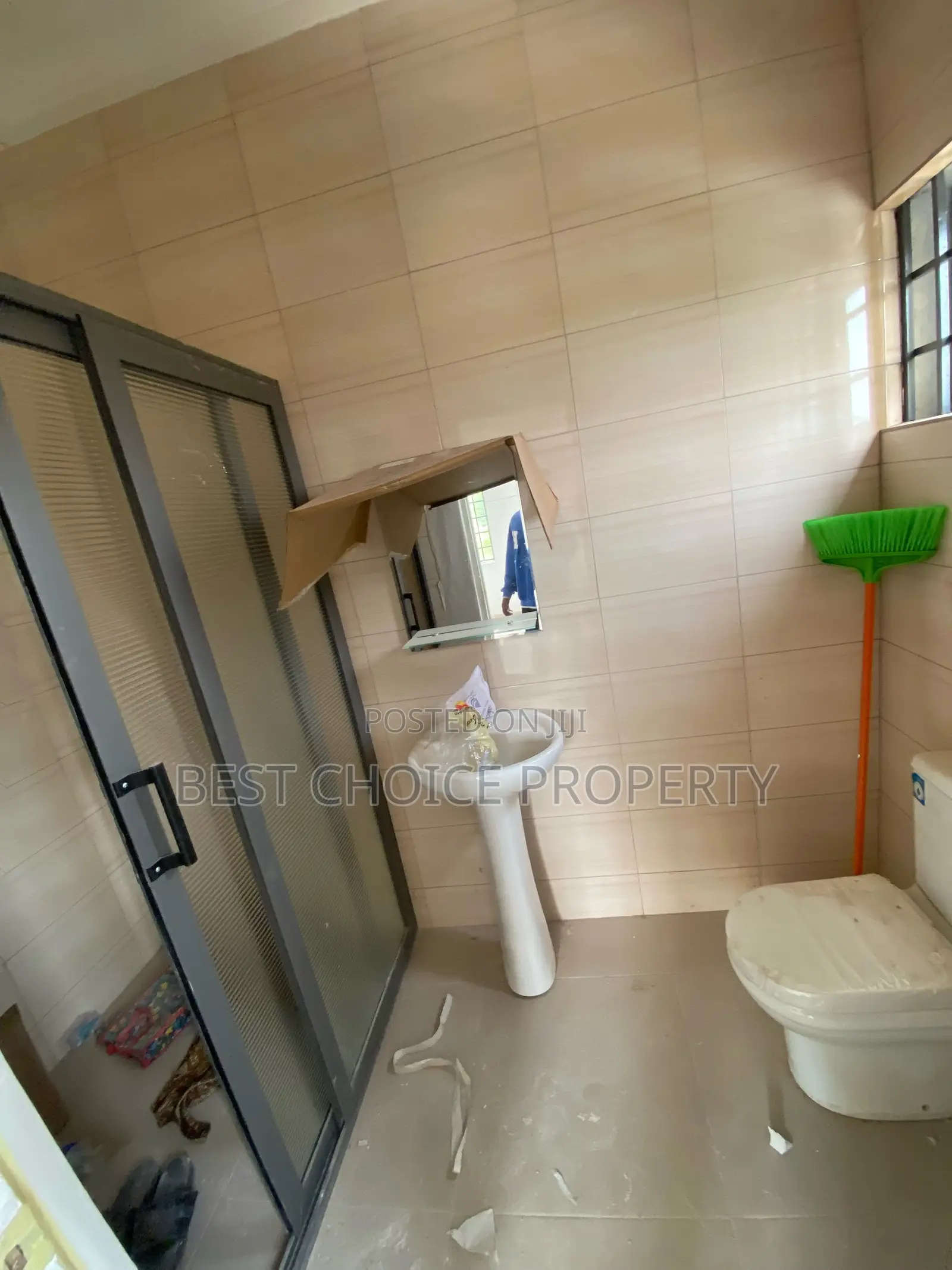 2bdrm Apartment in Owosuansa, Oyarifa for rent