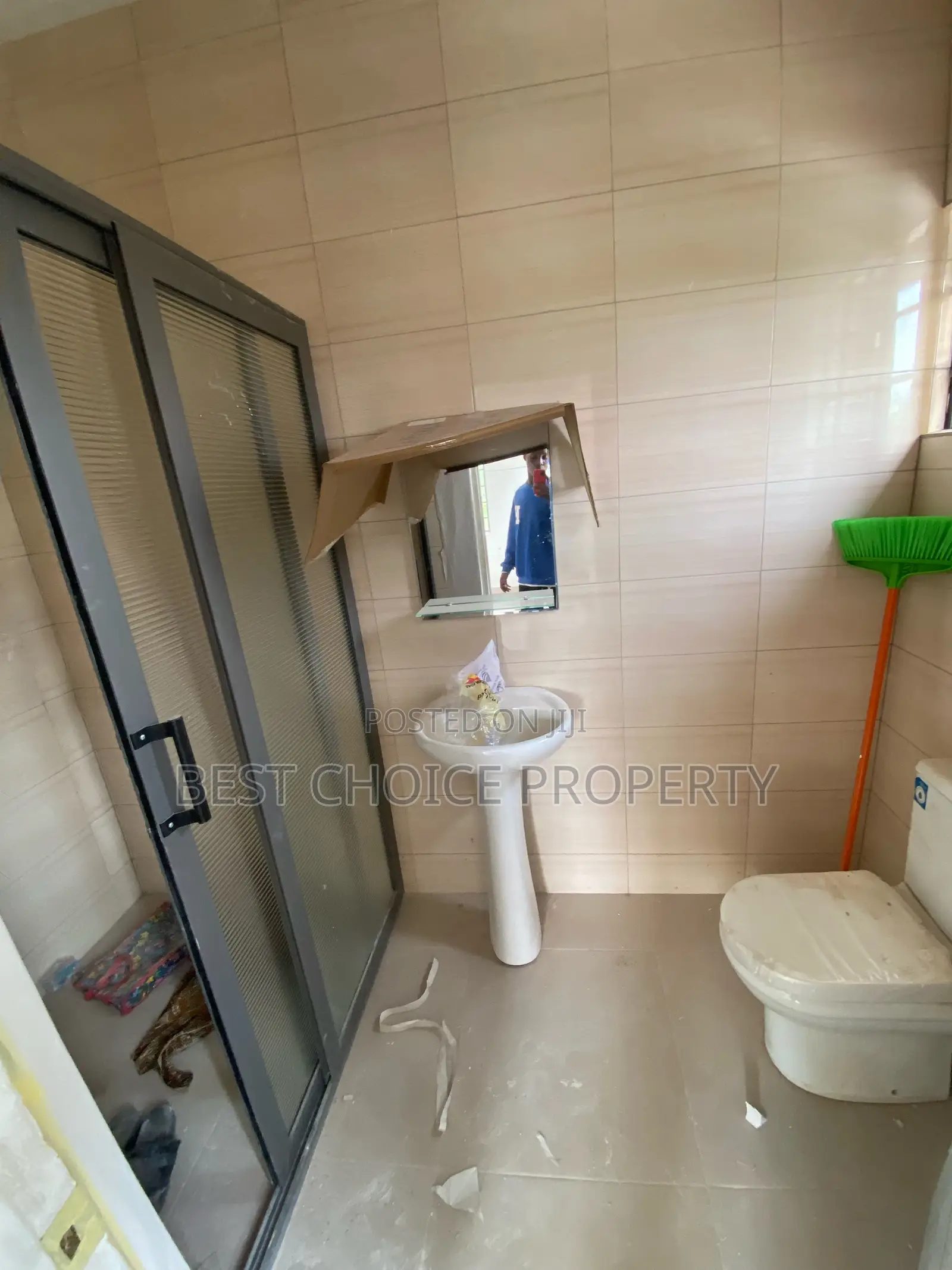 2bdrm Apartment in Owosuansa, Oyarifa for rent