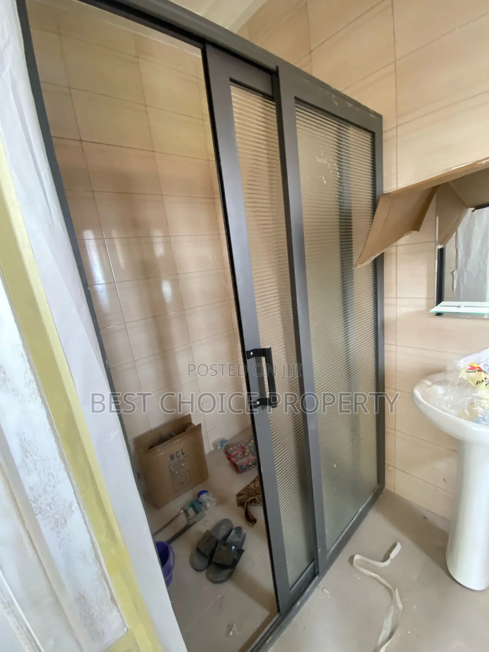 2bdrm Apartment in Owosuansa, Oyarifa for rent