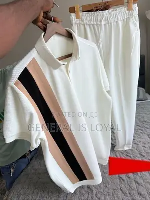 All White Top and Down