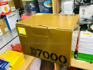 Nikon D7000 DSLR: Capture Your Vision