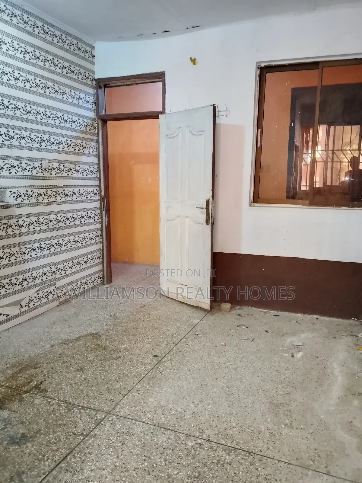 1bdrm Apartment in Community 18 Area, Spintex for rent