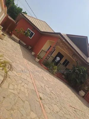 4bdrm House in Achimota for rent