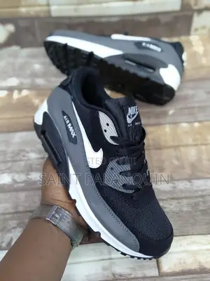 Canv Black and White Nike Airmax 90