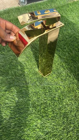 Long Gold Tap