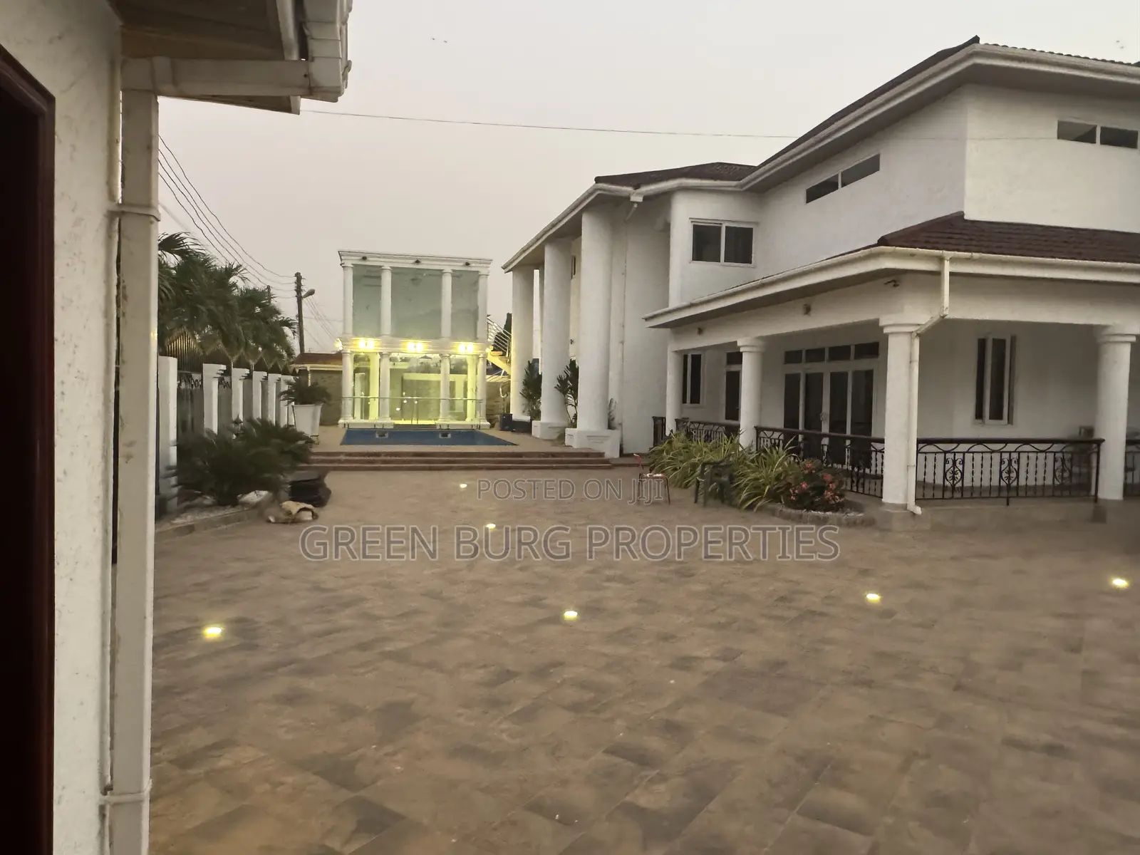 5bdrm House in East Legon for rent