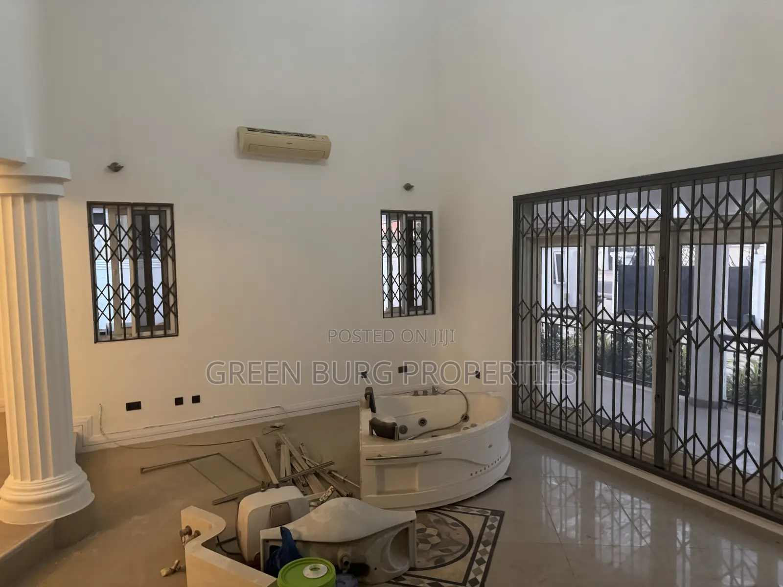 5bdrm House in East Legon for rent