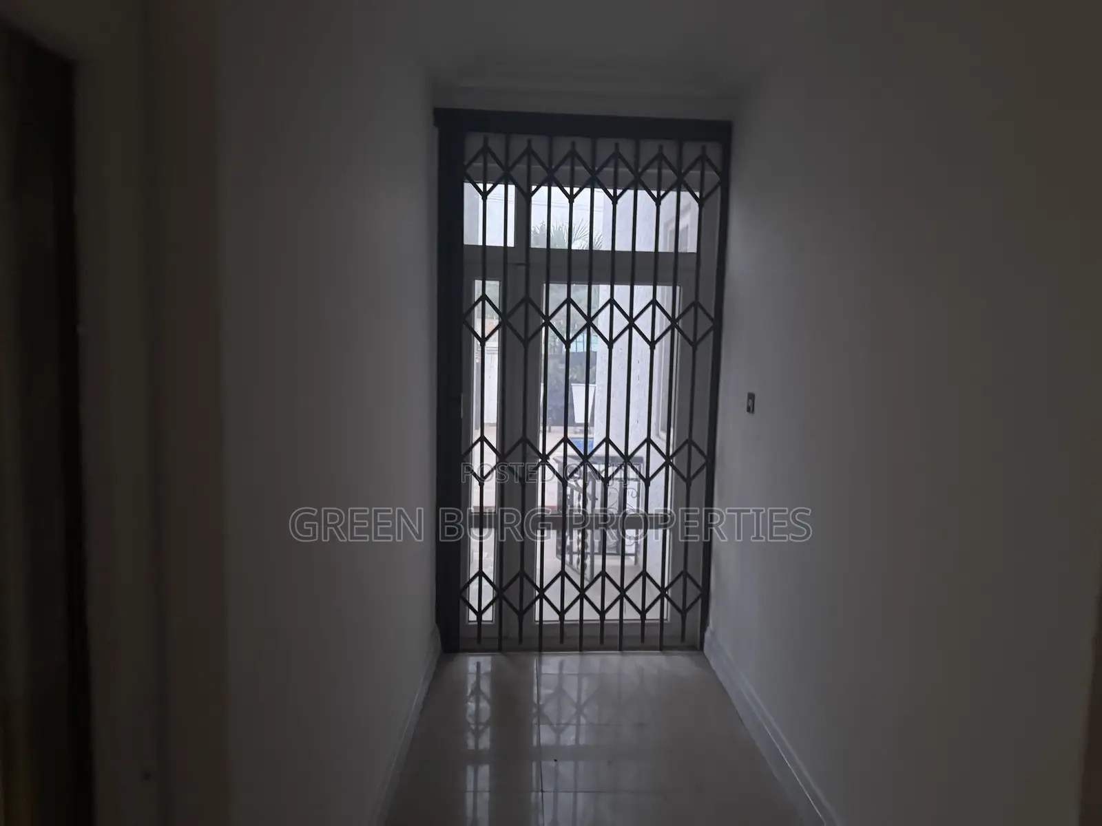 5bdrm House in East Legon for rent