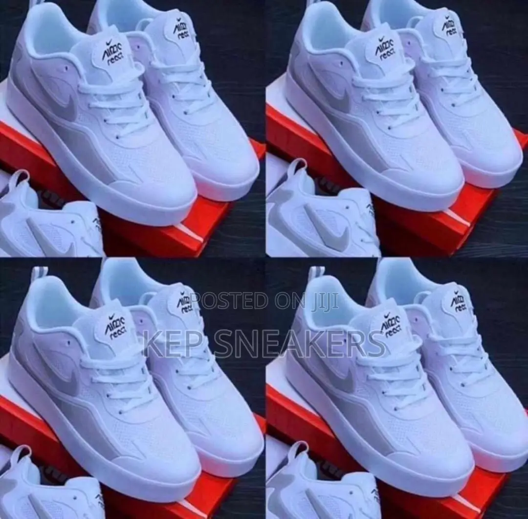 Nike Air 270 React