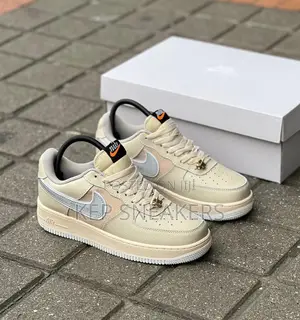 Nike Airforce 1 Custom Beige