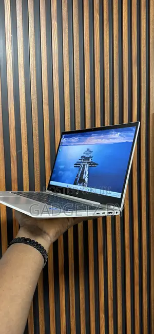 Laptop HP EliteBook 830 G8 16GB Intel Core I5 SSD 512GB