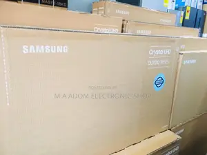 50" of Immersive Entertainment: Samsung Smart TV