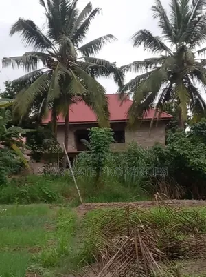 Property for Hostel at Ayeduase ( KNUST) Health Science SCH