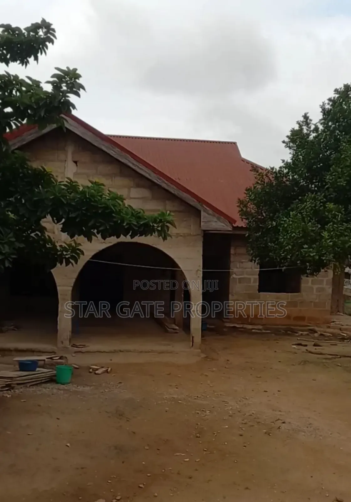 Property for Hostel at Ayeduase ( KNUST) Health Science SCH