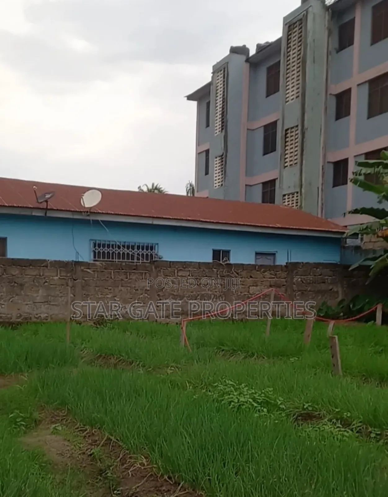 Property for Hostel at Ayeduase ( KNUST) Health Science SCH