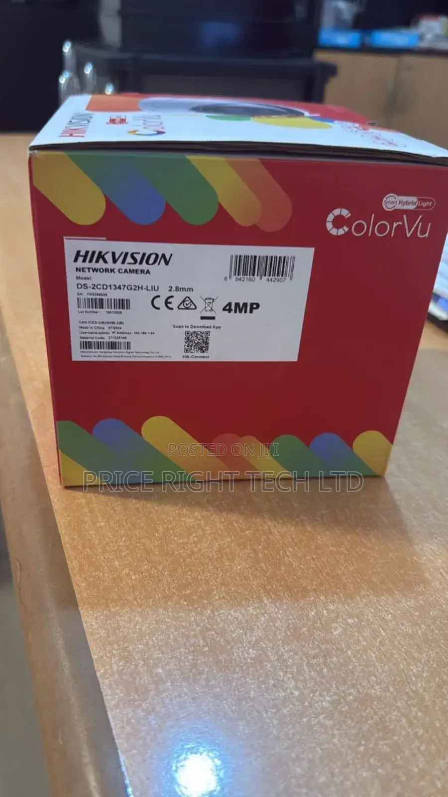 Hikvision 4mp Ip Colorvu Ds-2cd1147g2h-Liu