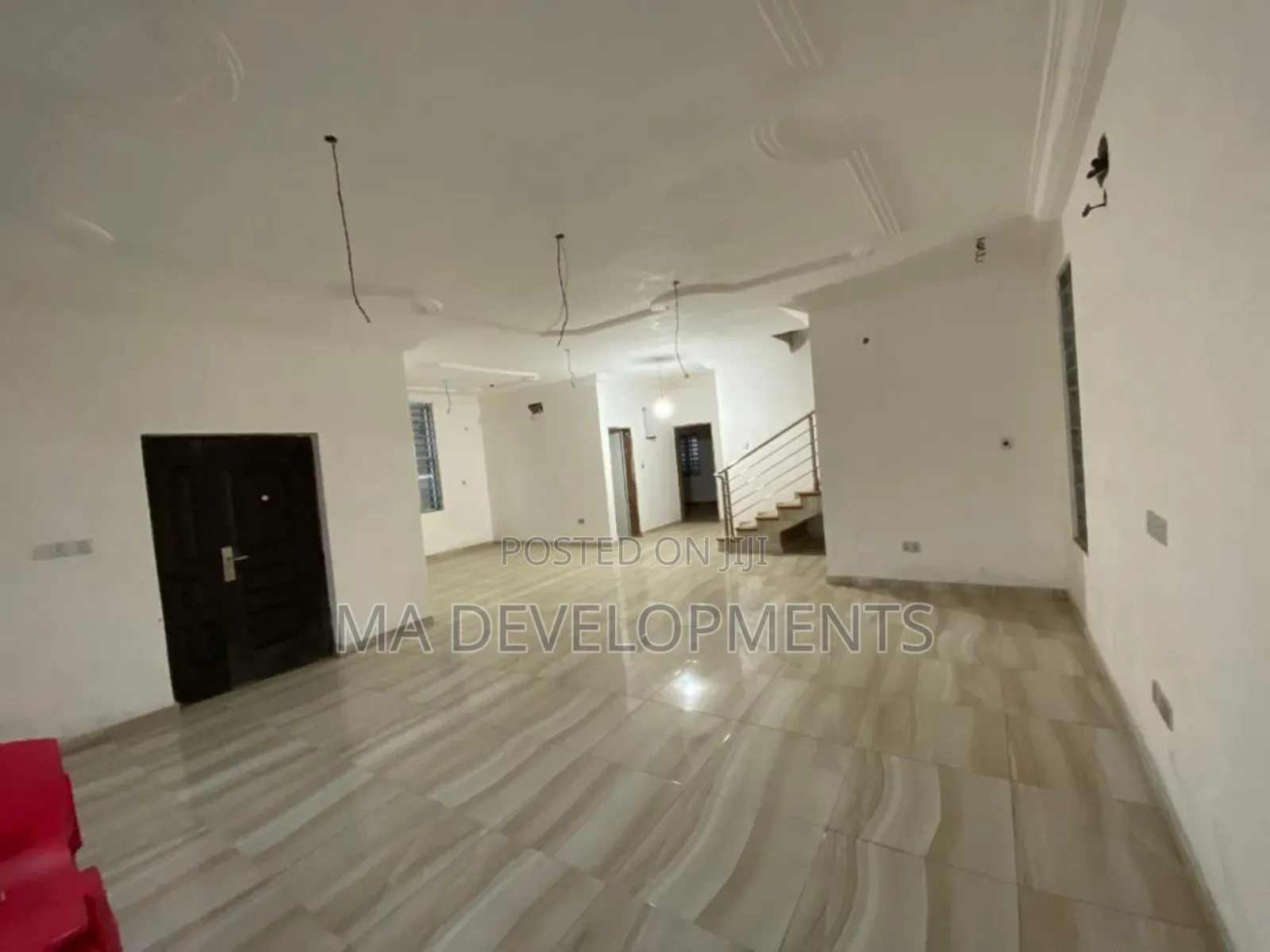 5bdrm Duplex in Ma Developments, Ofankor for sale