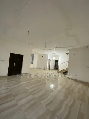 5bdrm Duplex in Ma Developments, Ofankor for sale
