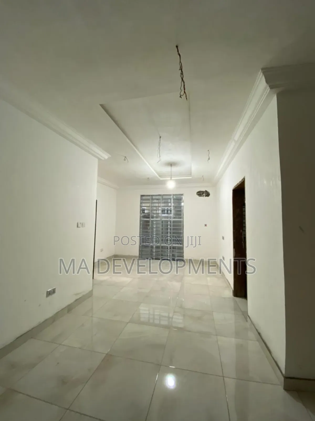 5bdrm Duplex in Ma Developments, Ofankor for sale