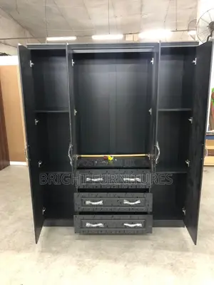 Foreign Four Doors Wardrobe With Mirror and Drowners
