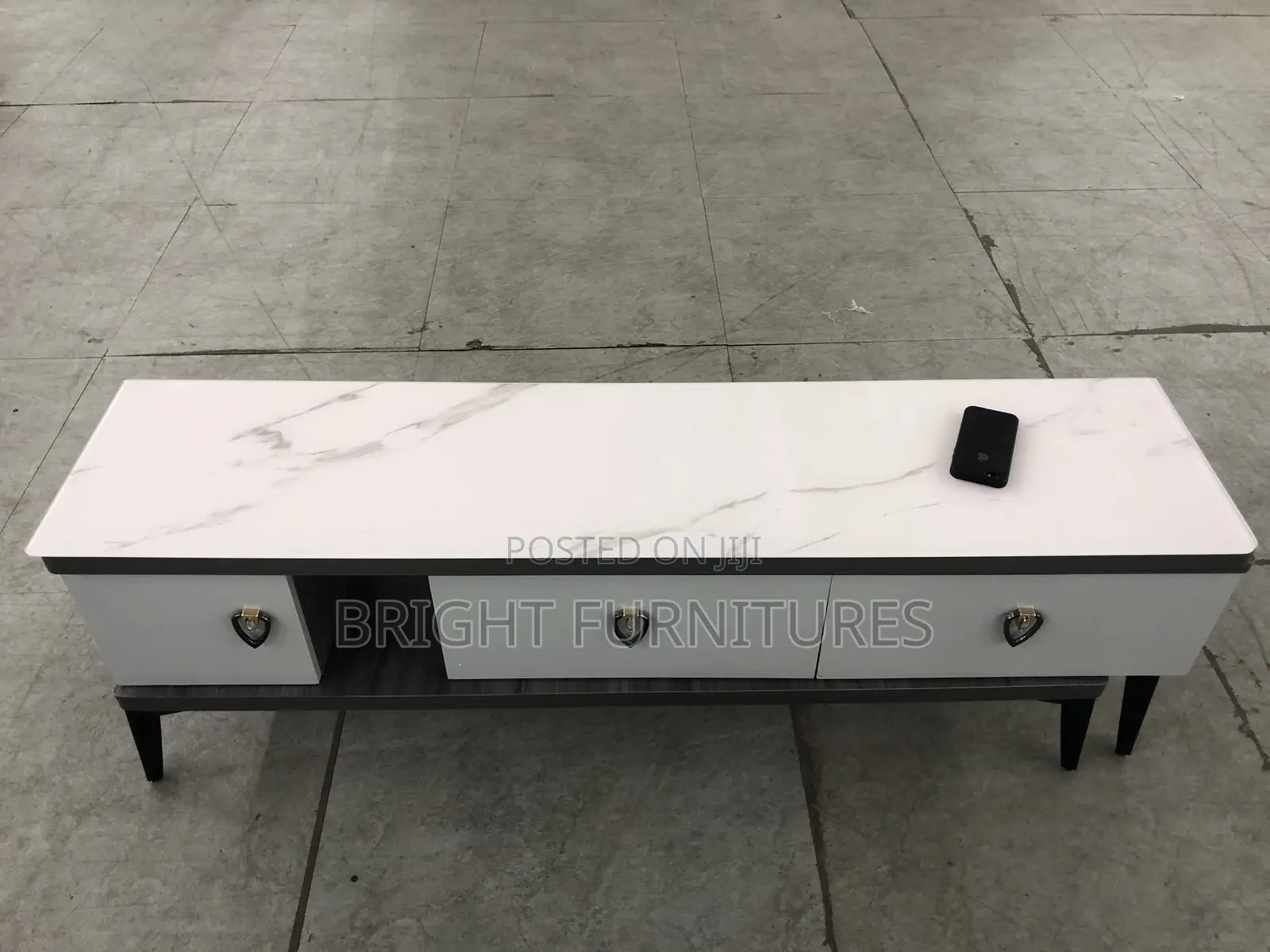 Foreign TV Stand With Drowners