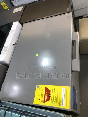 Quality And Affordable Midea Chest Freezer 198 Liters