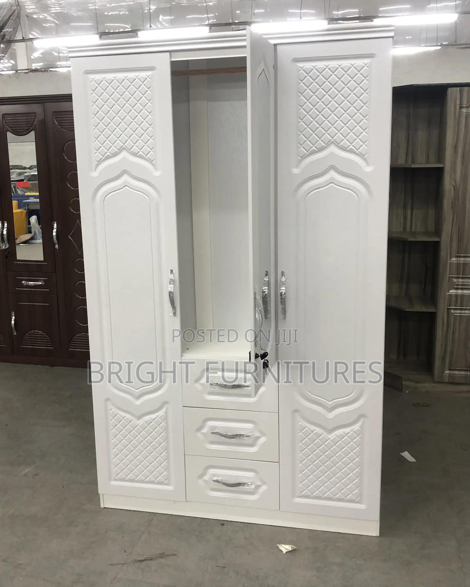 Imported Three Doors Wardrobe With Mirror and Drowners