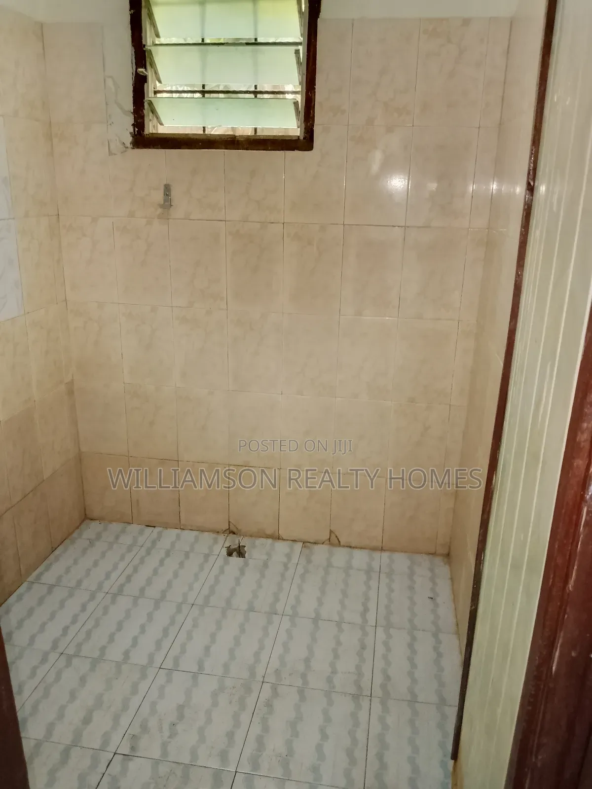 2bdrm House in Community 18 Area, Spintex for rent