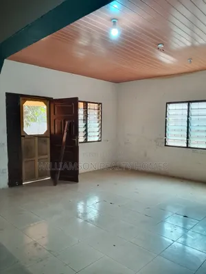 2bdrm House in Community 18 Area, Spintex for rent