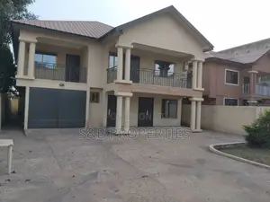 4bdrm House in Ashomang Estate for sale
