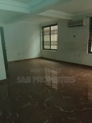 4bdrm House in Ashomang Estate for sale