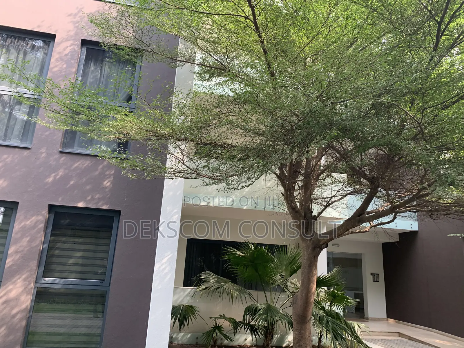 Furnished 2bdrm Apartment in Cantonments for rent