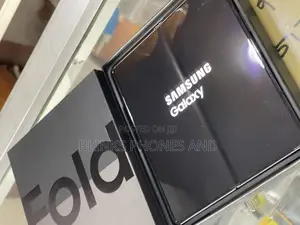 New Samsung Galaxy Z Fold4 256 GB Black