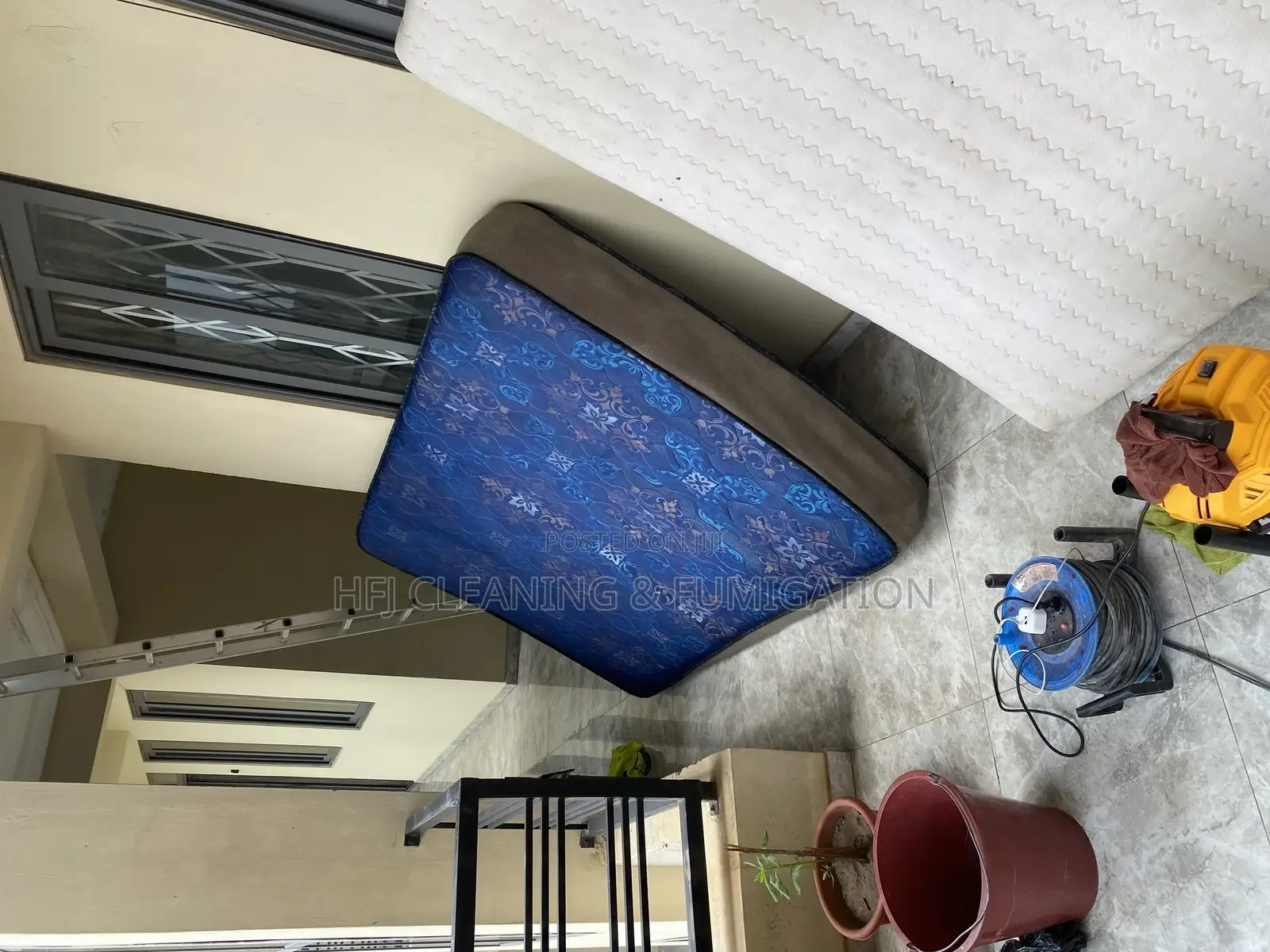 Mattress Cleaning and Vacuuming
