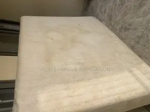 Mattress Cleaning and Vacuuming