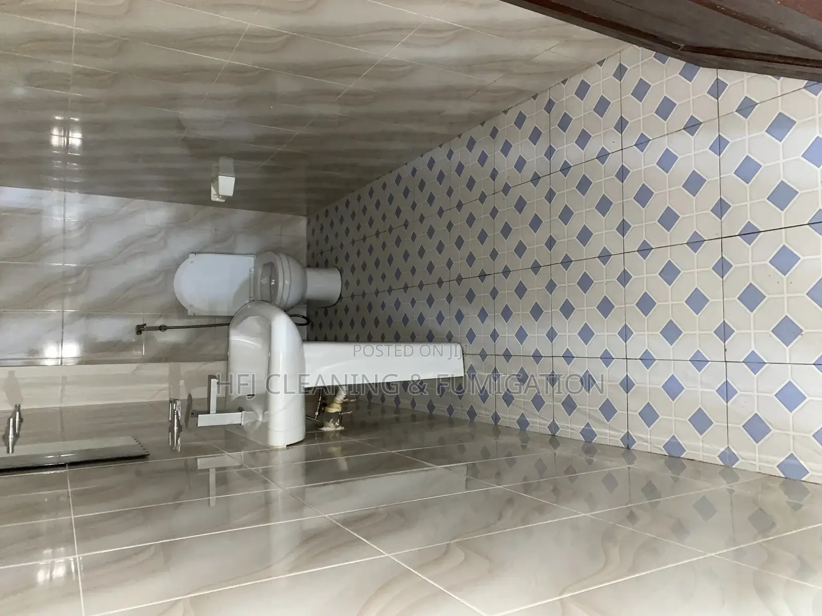 Apartment Cleaning