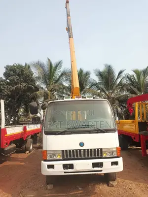Crane Trucks