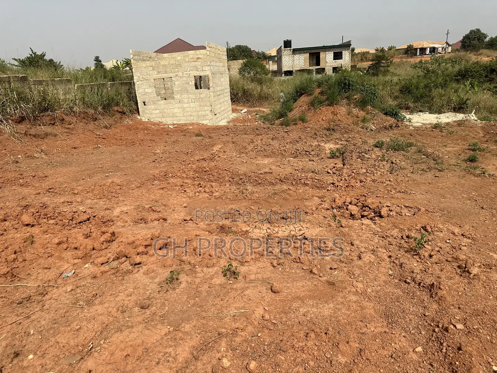 One Plot for Sale at Aboabo No2