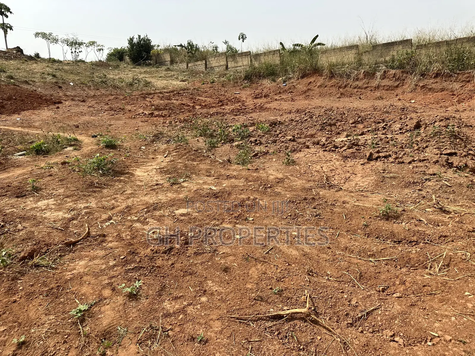 One Plot for Sale at Aboabo No2