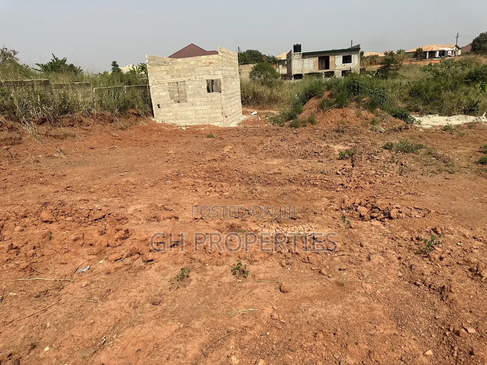 One Plot for Sale at Aboabo No2