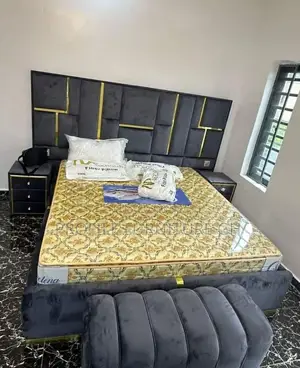 Queen Size Bedframe With Mattress, Ottoman, 2 Side Drawers