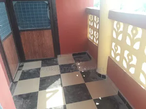 1bdrm Room & Parlour in Amasaman 3 Junction, Pokuase for rent