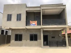 4bdrm Duplex in East Legon Annex, Accra Metropolitan for sale